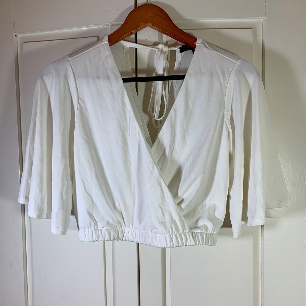 Lulusā Angelcore Fairycore White Wrap Cropped Blouse Tie Back Bell Sleeve Small